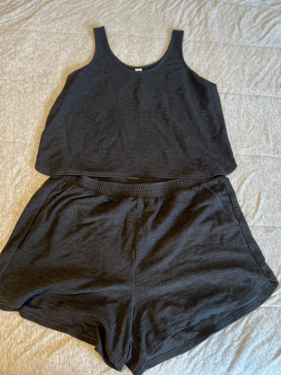 Old Navy Pants - Old Navy Black High Waist Women’s Shorts and matching tank | Women’s XXL
